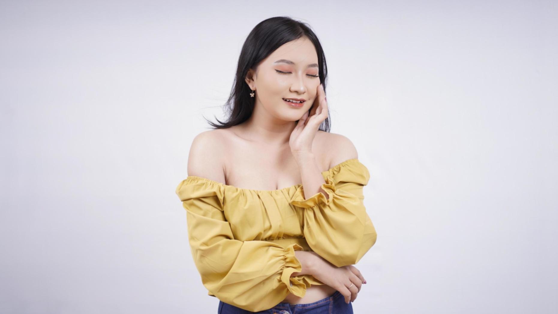 Studierende bei einer praktischen Übung zur Finanzprognose